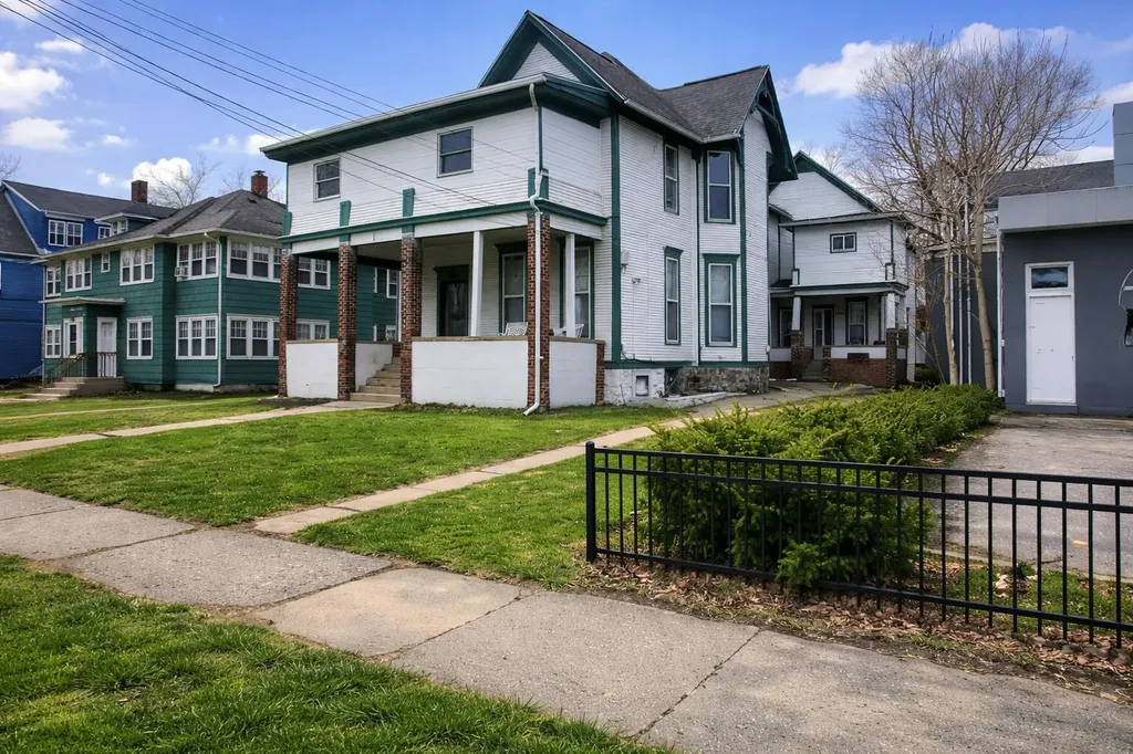 504-506*** 1st Street Jackson City MI 49203