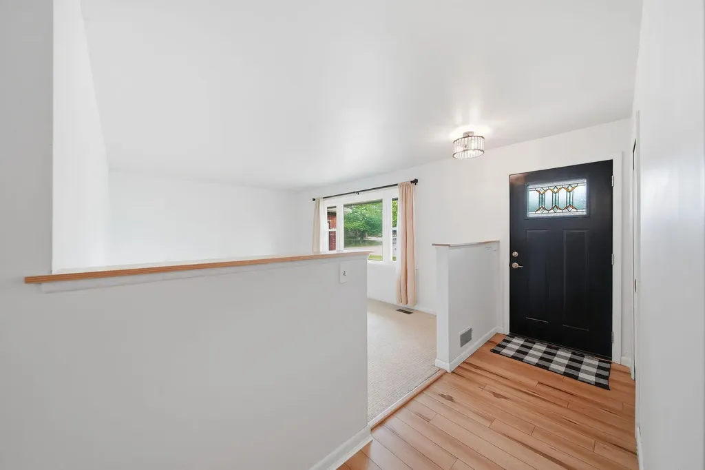 800 Hazelwood Boulevard Summit Township MI 49203