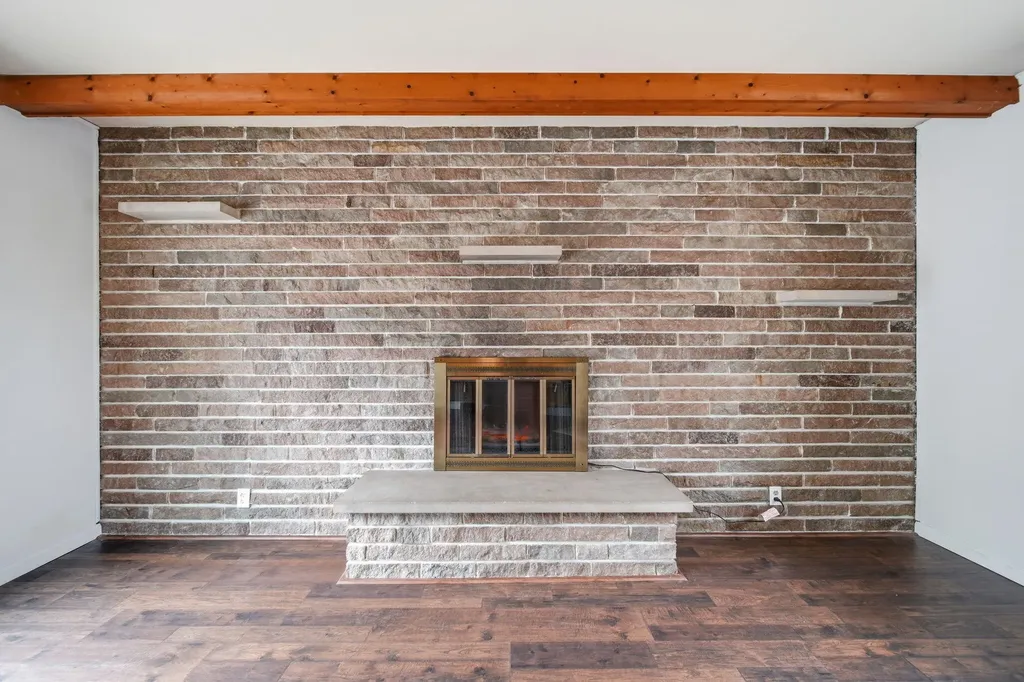 800 Hazelwood Boulevard Summit Township MI 49203