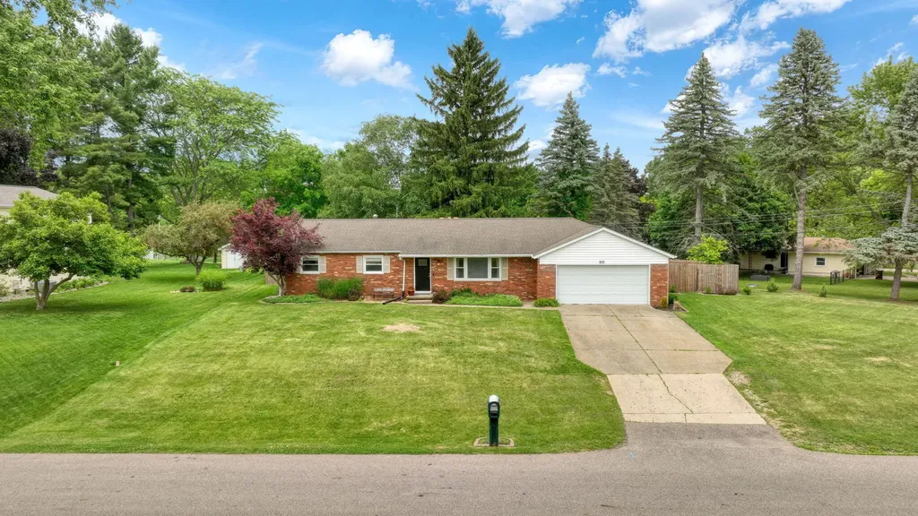 800 Hazelwood Boulevard Summit Township MI 49203