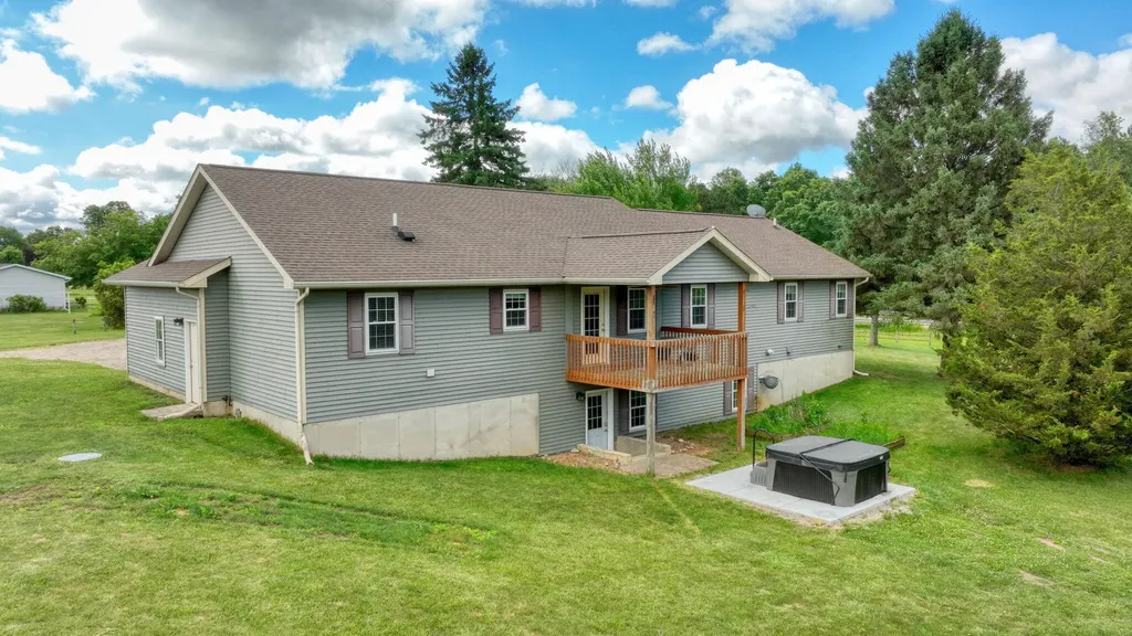 13700 Clinton Road Tompkins Township MI 49264