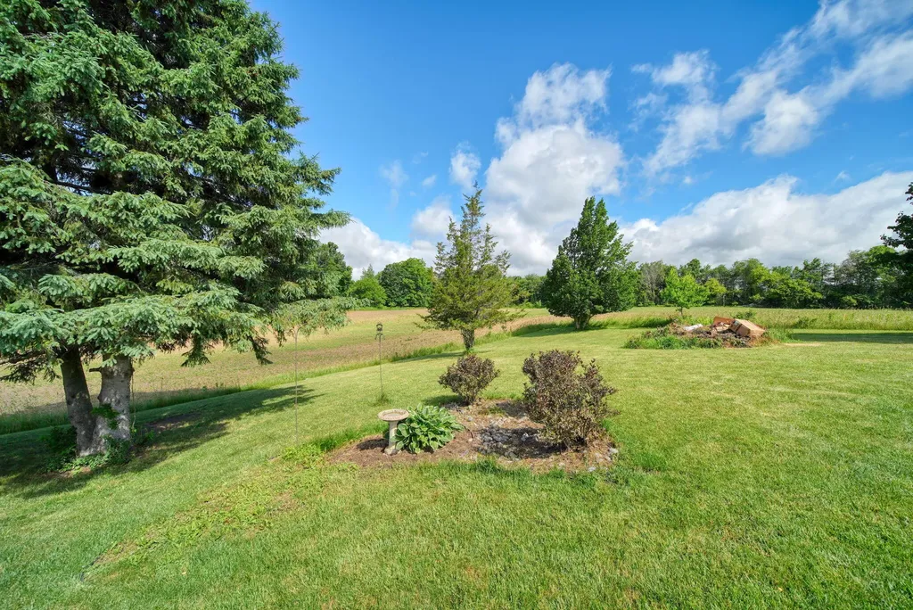 13700 Clinton Road Tompkins Township MI 49264