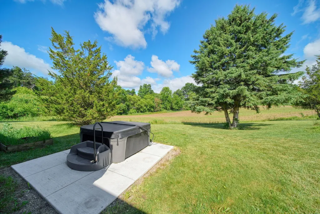13700 Clinton Road Tompkins Township MI 49264