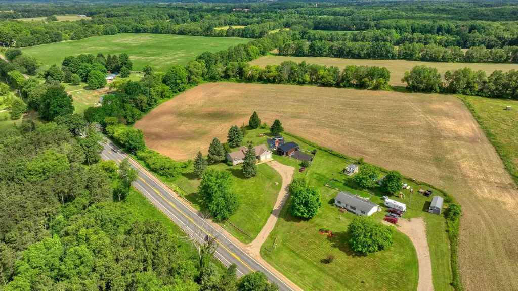 13700 Clinton Road Tompkins Township MI 49264