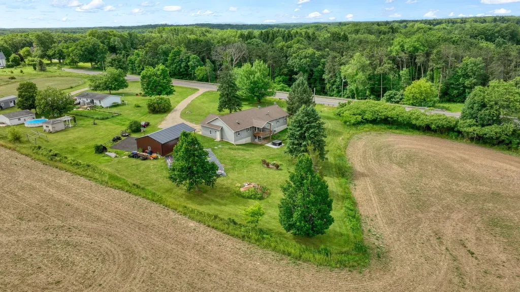 13700 Clinton Road Tompkins Township MI 49264