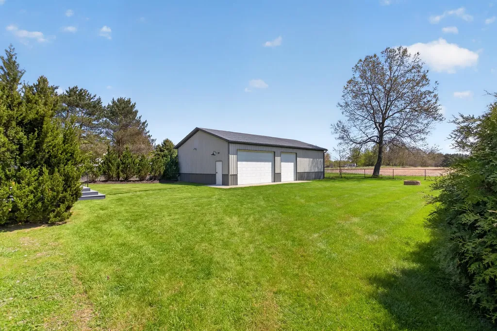 2545 Wolf Lake Road Grass Lake Charter Township MI 49240