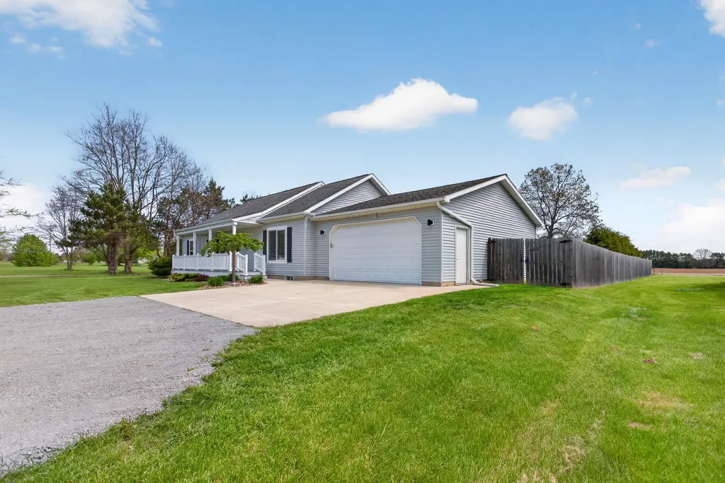 2545 Wolf Lake Road Grass Lake Charter Township MI 49240