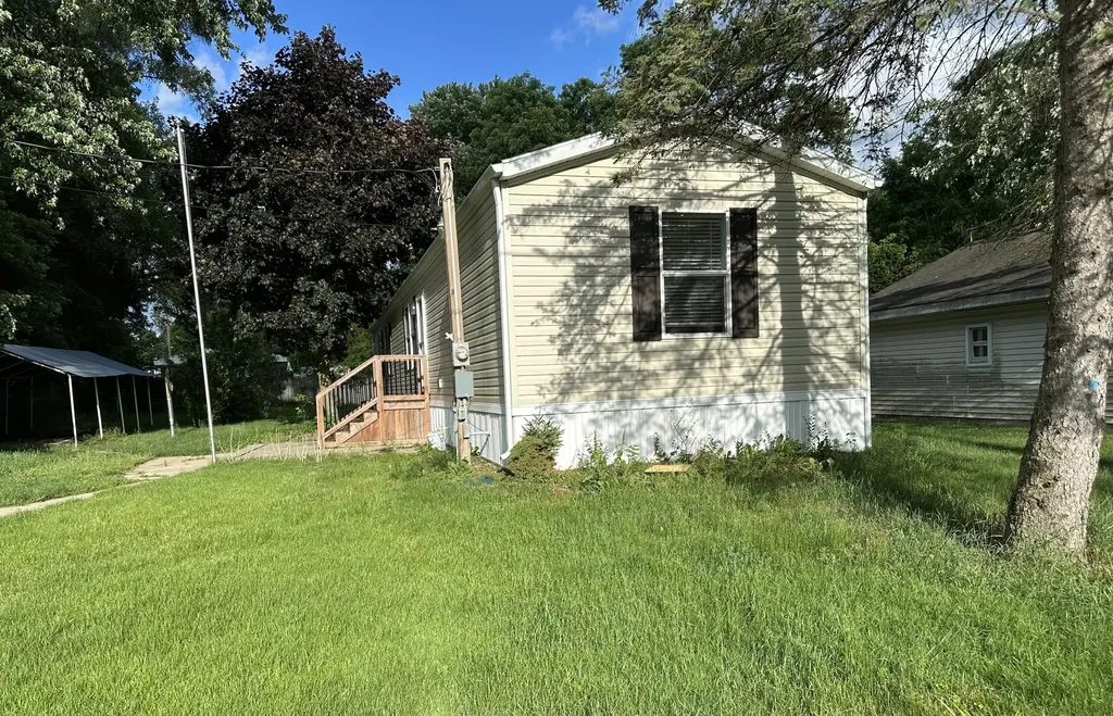 3551 Nash Drive Leoni Township MI 49201