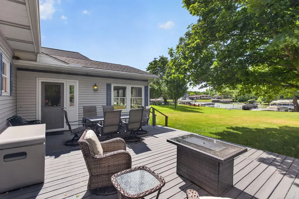 103 Paula Drive Columbia Township MI 49230