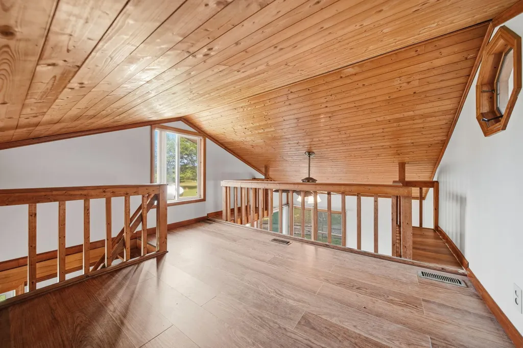 303 Cranberry Lake Road Napoleon Township MI 49201