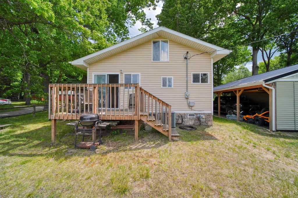 303 Cranberry Lake Road Napoleon Township MI 49201