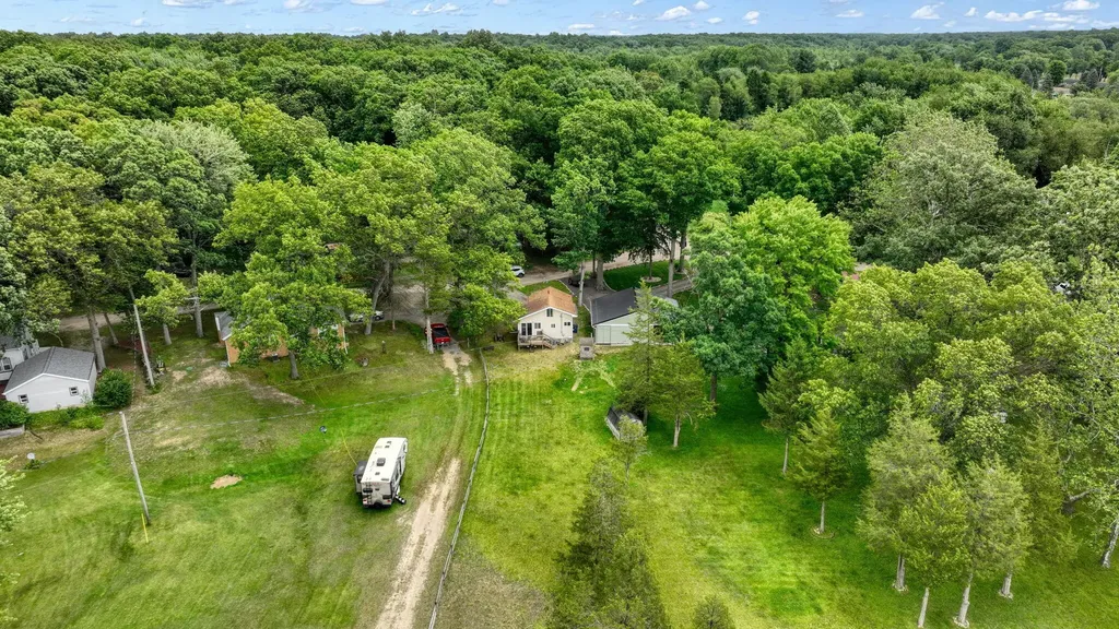303 Cranberry Lake Road Napoleon Township MI 49201
