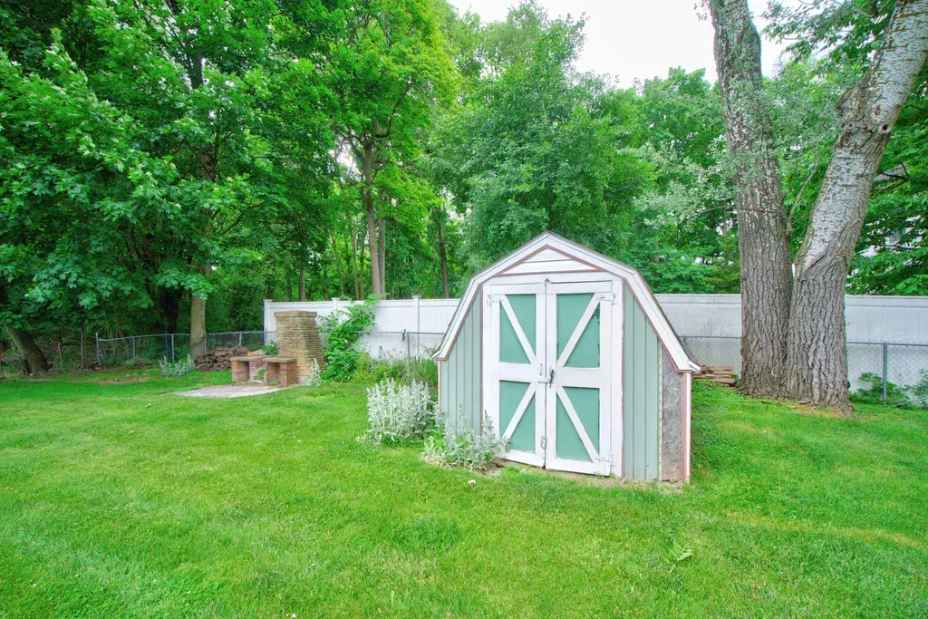1253 Levant Street Summit Township MI 49203