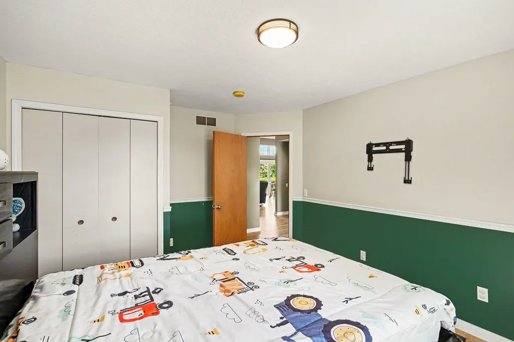 10464 Hankerd Henrietta Township MI 49272