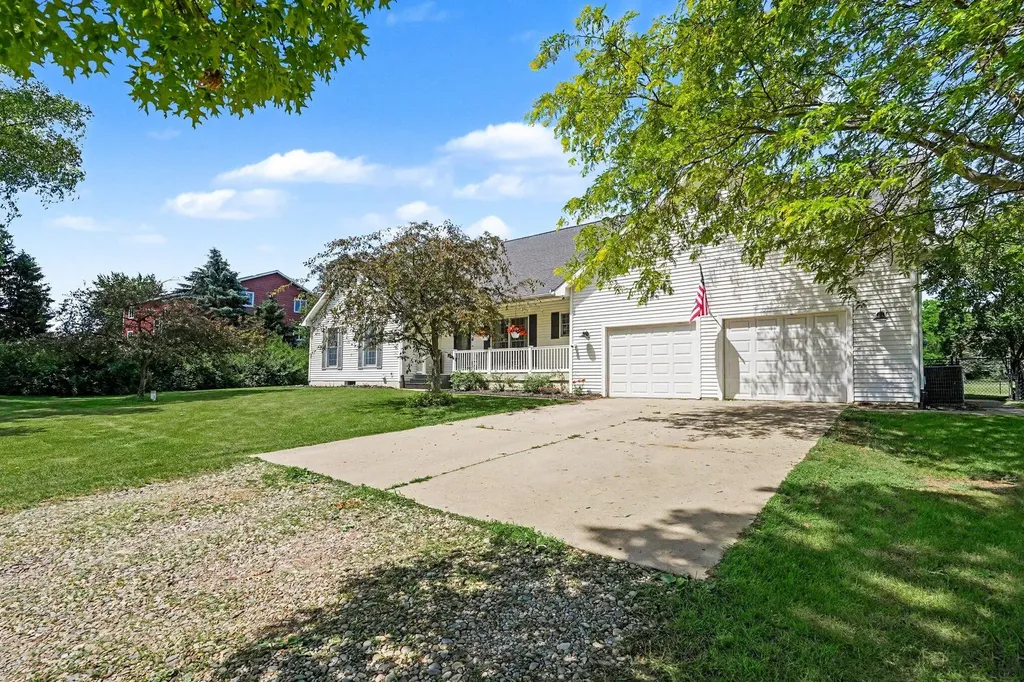 10464 Hankerd Henrietta Township MI 49272