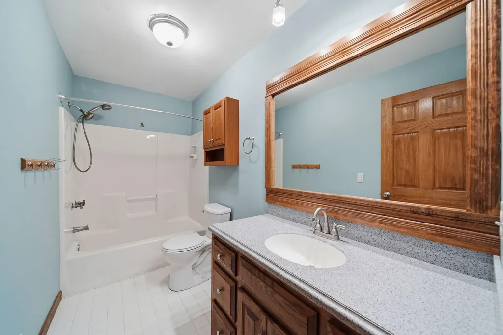 14018 E Austin Road Manchester Township MI 48158