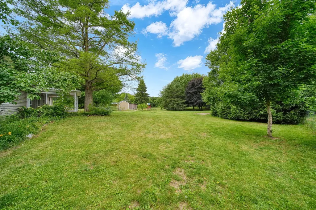 14018 E Austin Road Manchester Township MI 48158