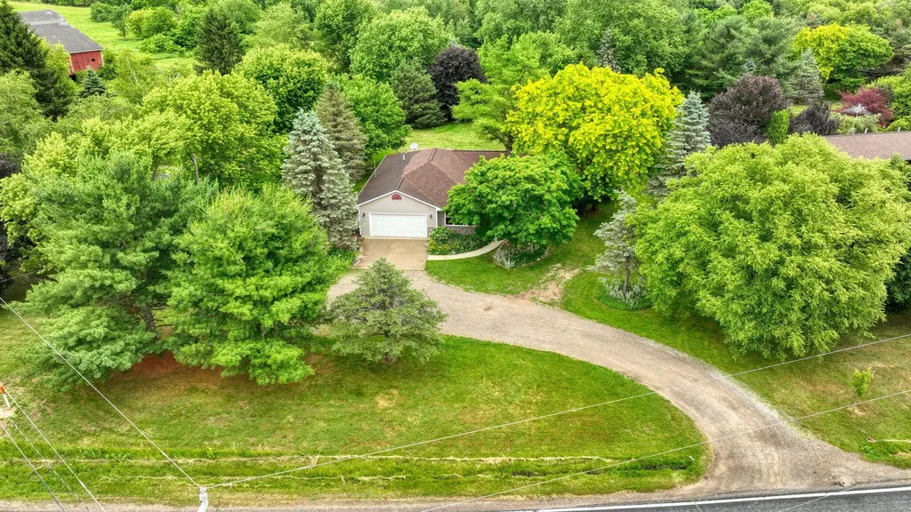 14018 E Austin Road Manchester Township MI 48158