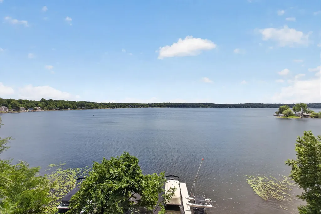 14 The Boulevard Franklin Township MI 49265