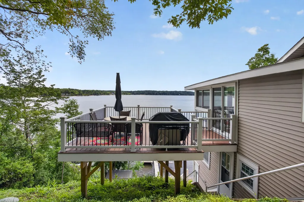14 The Boulevard Franklin Township MI 49265