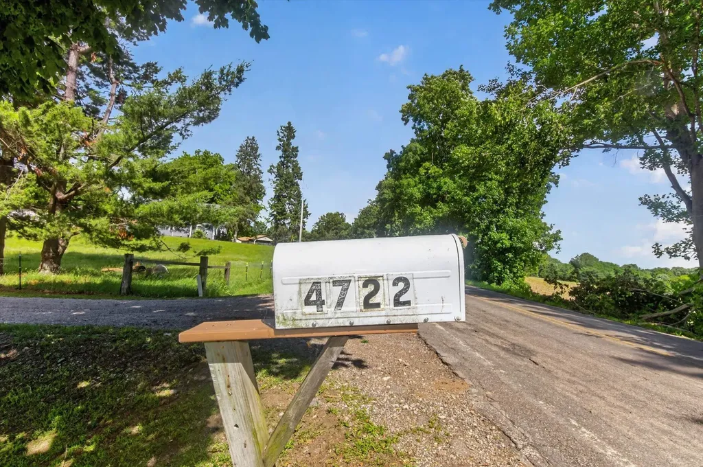4722 Root Station Road Henrietta Township MI 49201