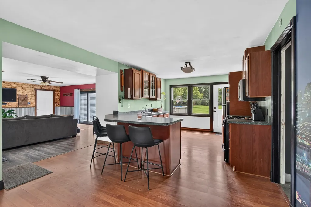 8959 Gordon Road Tompkins Township MI 49269