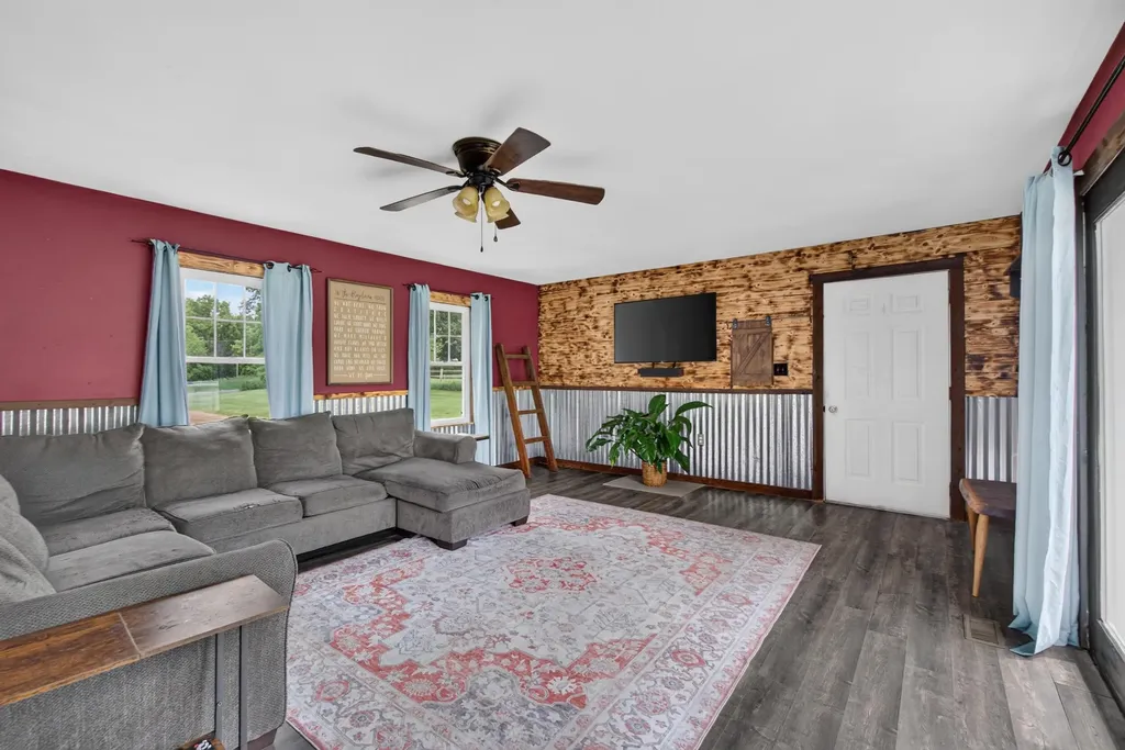 8959 Gordon Road Tompkins Township MI 49269