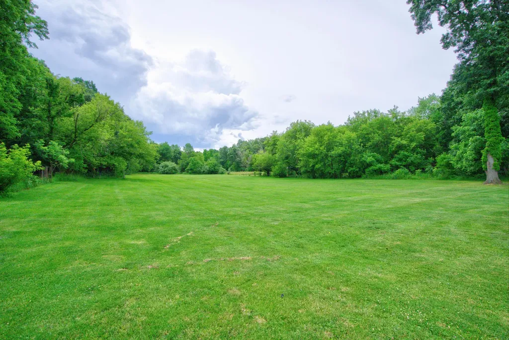 8959 Gordon Road Tompkins Township MI 49269