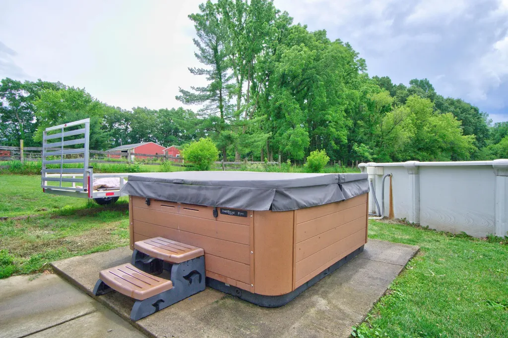 8959 Gordon Road Tompkins Township MI 49269