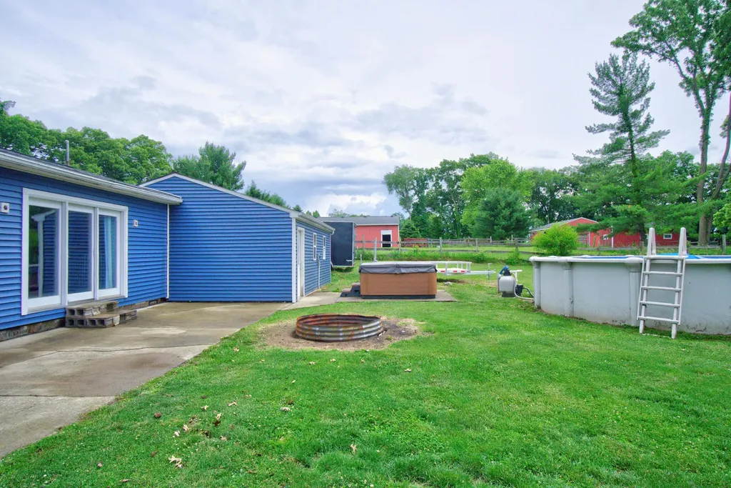 8959 Gordon Road Tompkins Township MI 49269