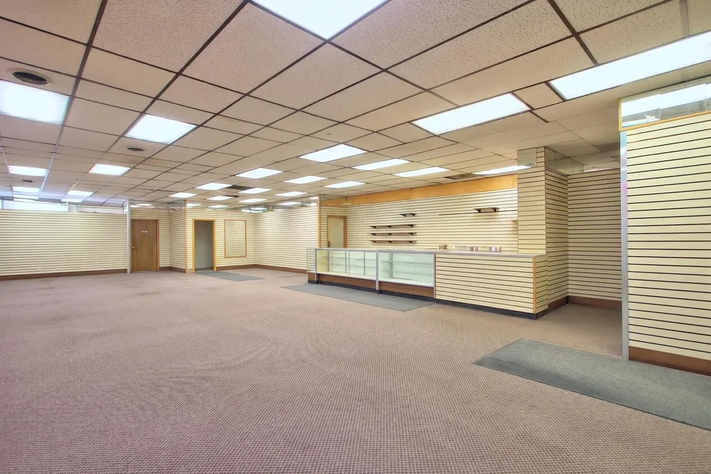 109 E Cortland Street Jackson City MI 49201