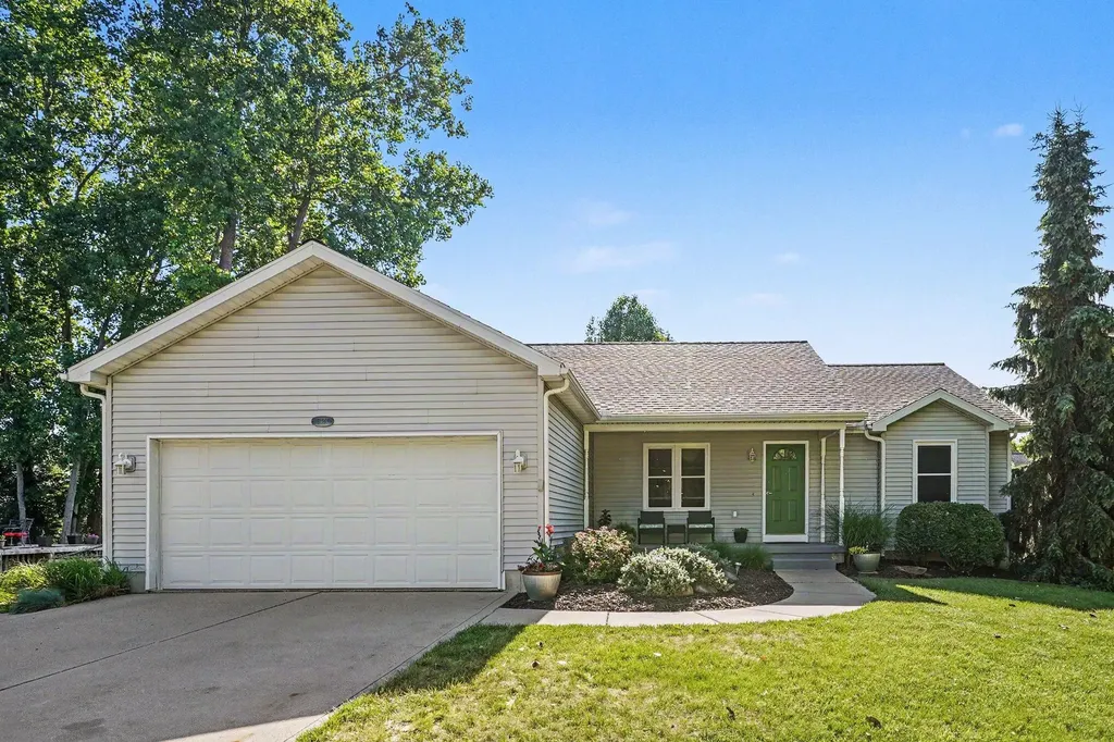 5127 S Granite Street Blackman Charter Township MI 49201
