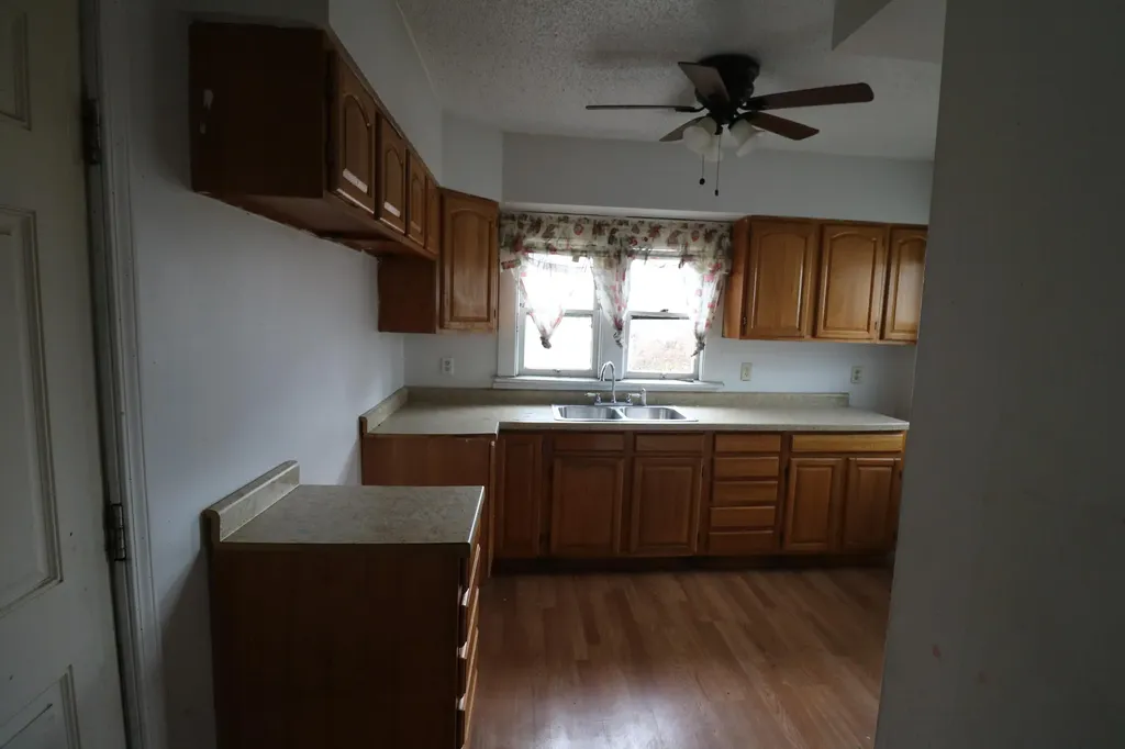 605 Homewild Avenue Jackson City MI 49201