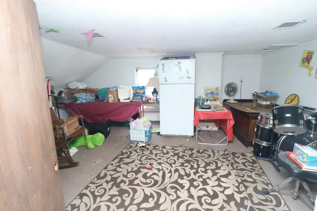 605 Homewild Avenue Jackson City MI 49201