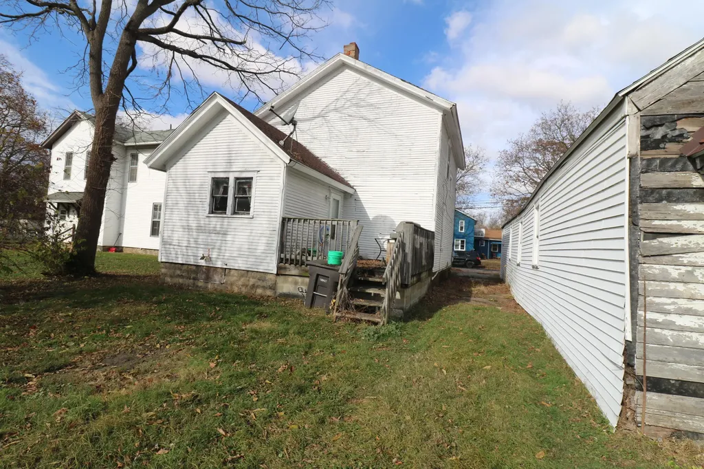 605 Homewild Avenue Jackson City MI 49201