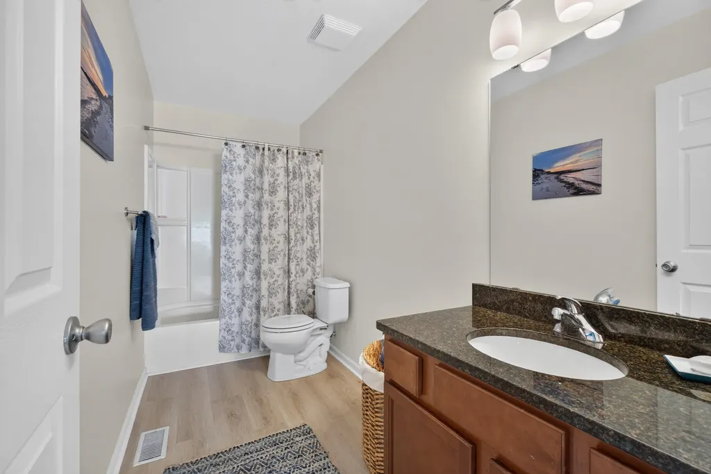501 Worthington Drive Lansing City MI 48906