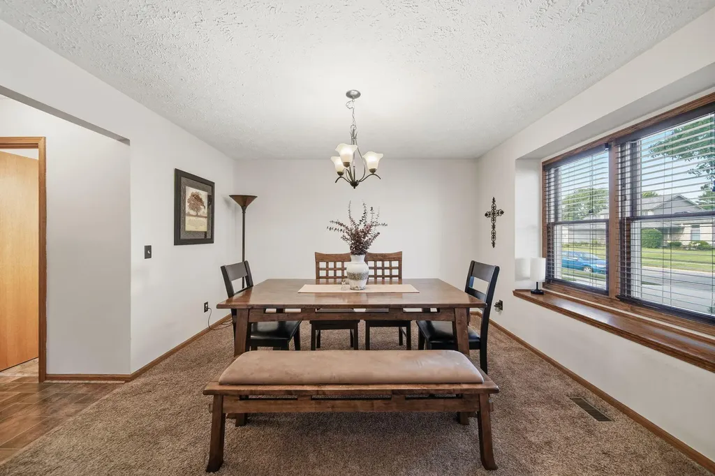 11860 Millstone Drive Grand Ledge City MI 48837