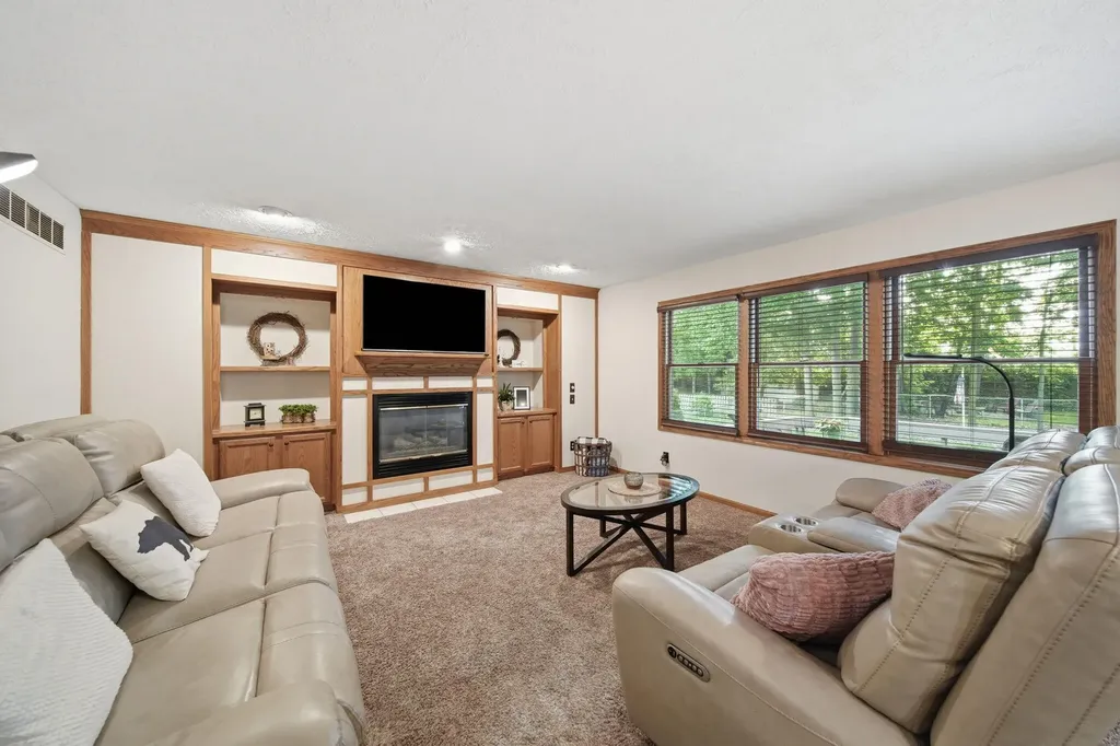 11860 Millstone Drive Grand Ledge City MI 48837