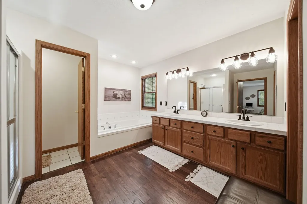 11860 Millstone Drive Grand Ledge City MI 48837
