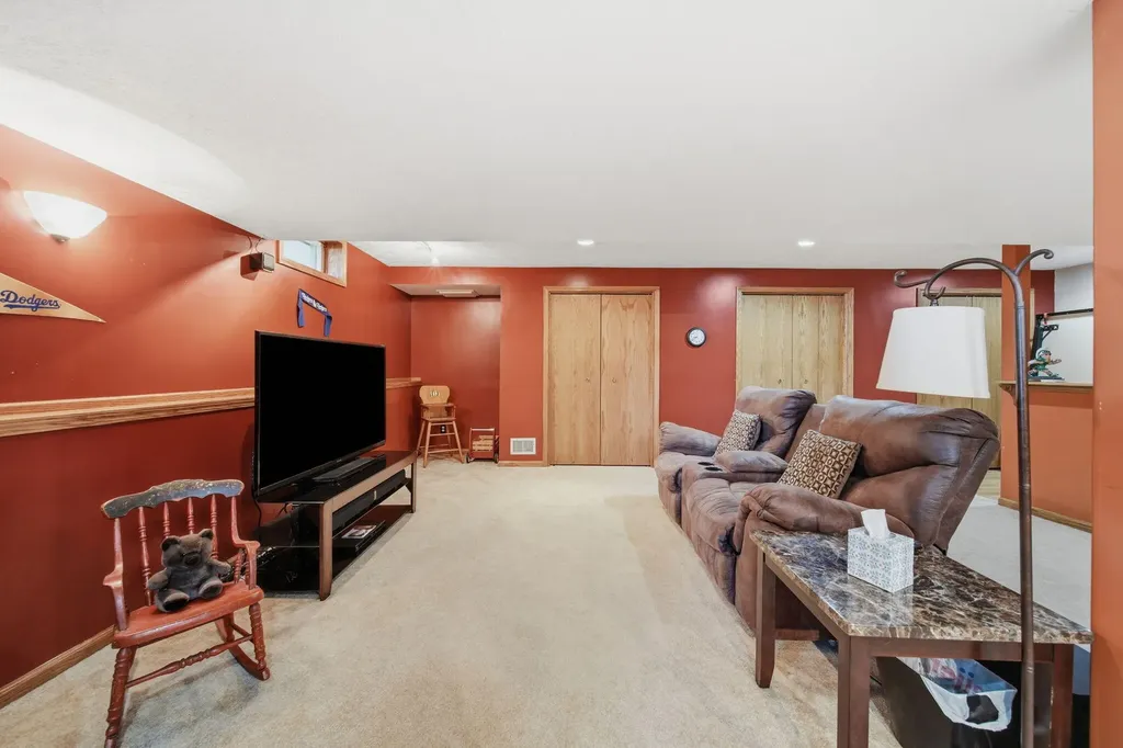11860 Millstone Drive Grand Ledge City MI 48837