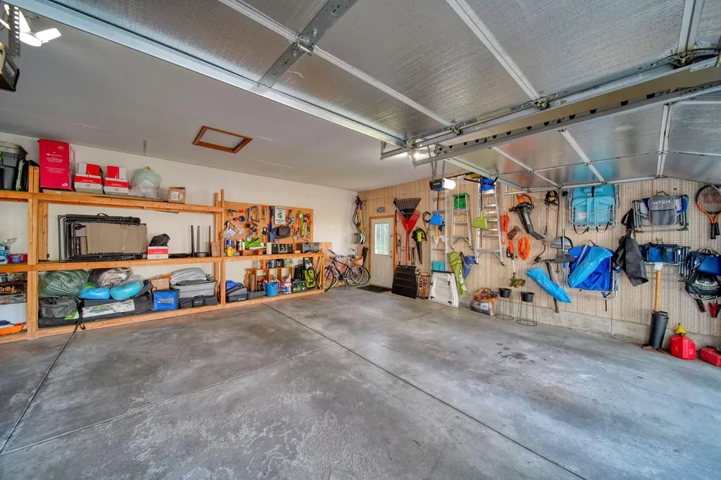 11860 Millstone Drive Grand Ledge City MI 48837