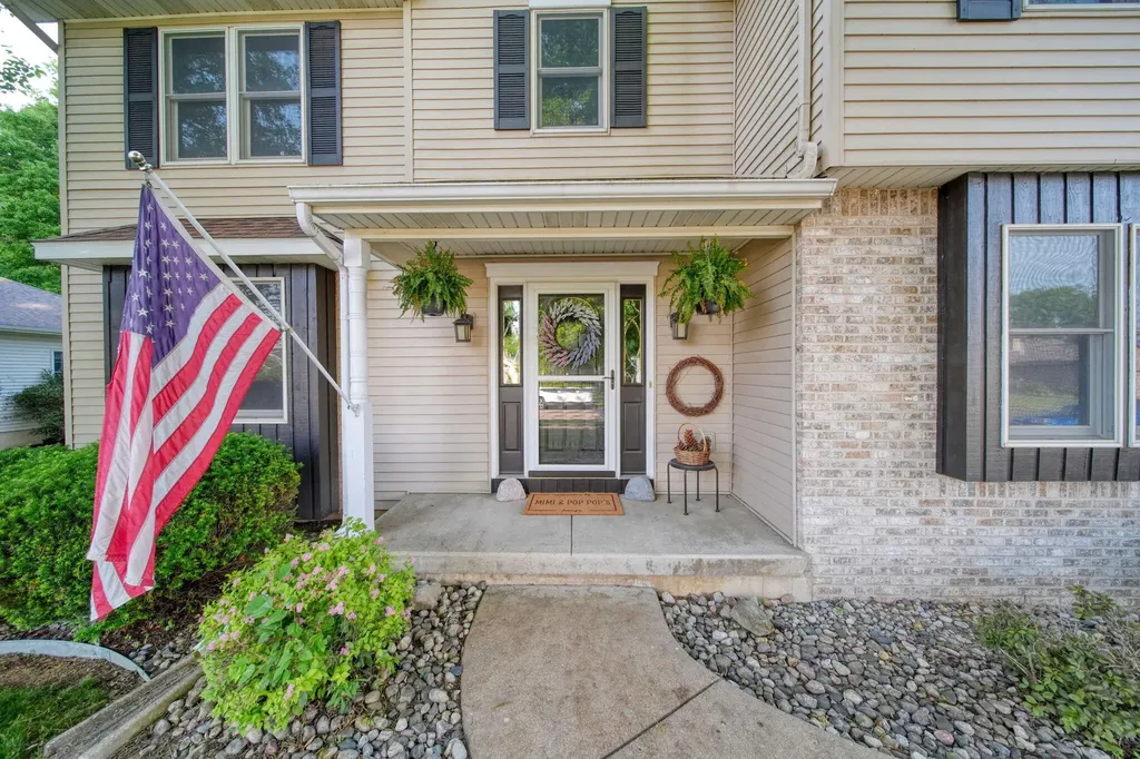 11860 Millstone Drive Grand Ledge City MI 48837