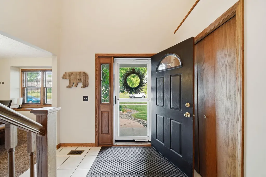 11860 Millstone Drive Grand Ledge City MI 48837