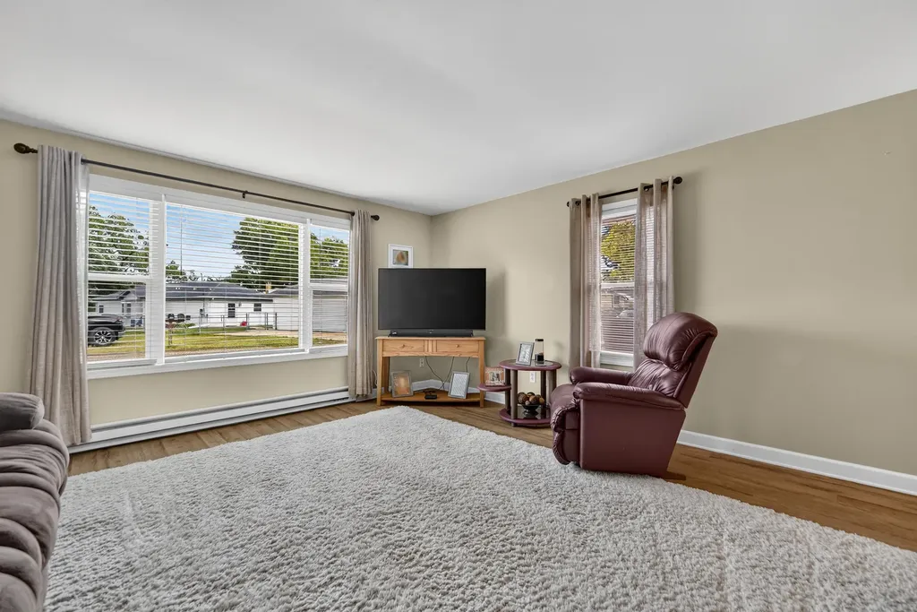 313 Ackerson Lake Drive Napoleon Township MI 49201