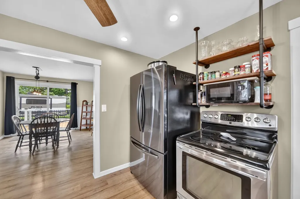 313 Ackerson Lake Drive Napoleon Township MI 49201