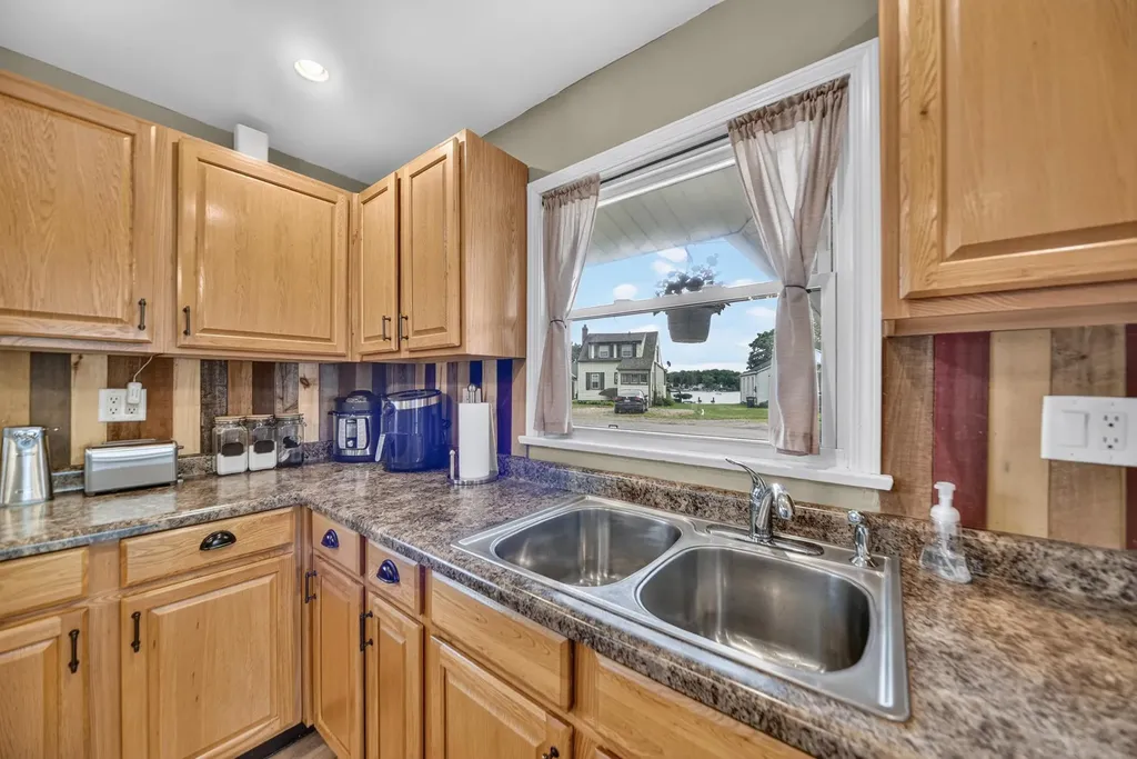 313 Ackerson Lake Drive Napoleon Township MI 49201