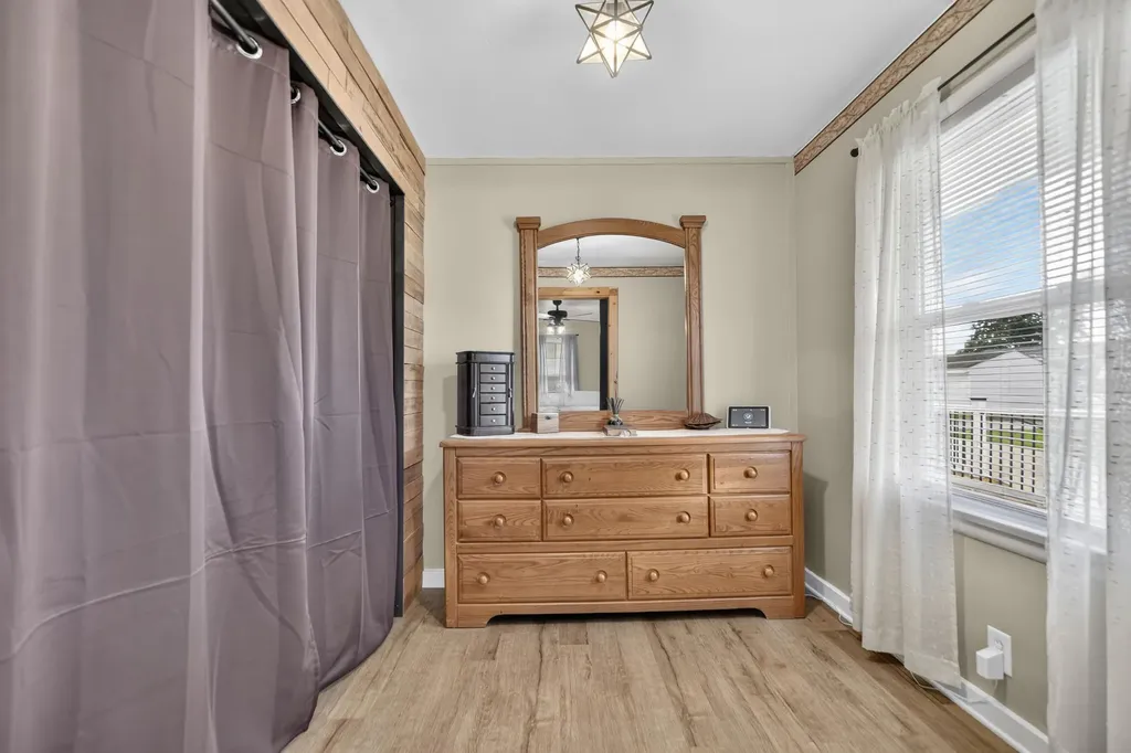 313 Ackerson Lake Drive Napoleon Township MI 49201
