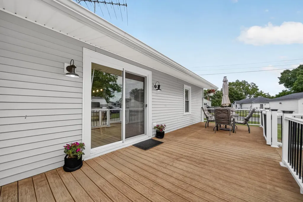 313 Ackerson Lake Drive Napoleon Township MI 49201