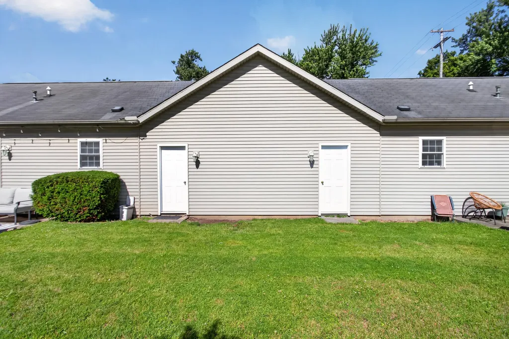 513 19th Street Summit Township MI 49203