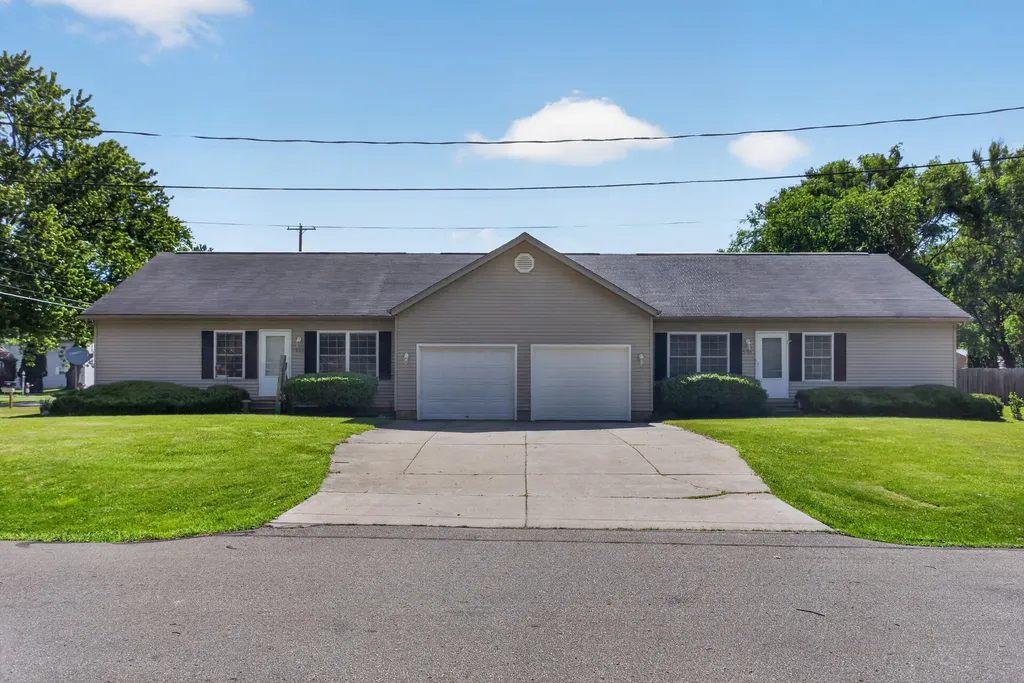 513 19th Street Summit Township MI 49203